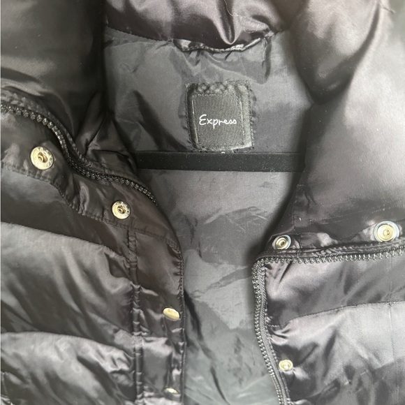 Express Black Puffer Vest Size Small - Picture 6 of 6
